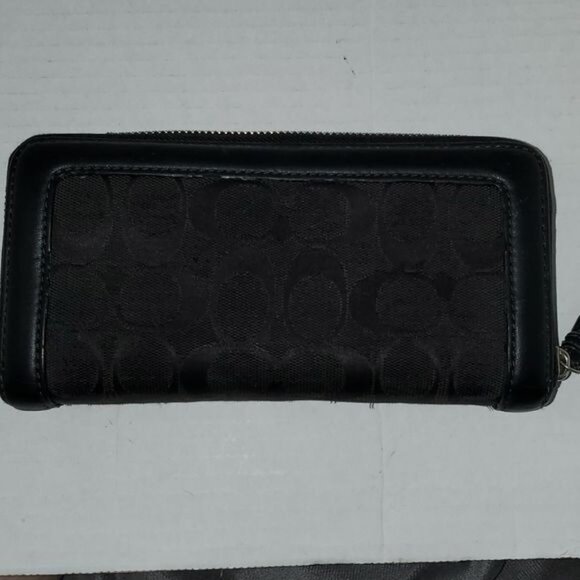 COACH Wallet Hampton Signature C Black Jacquard Leather Trim WOMEN'S WOMAN'S - Picture 4 of 16